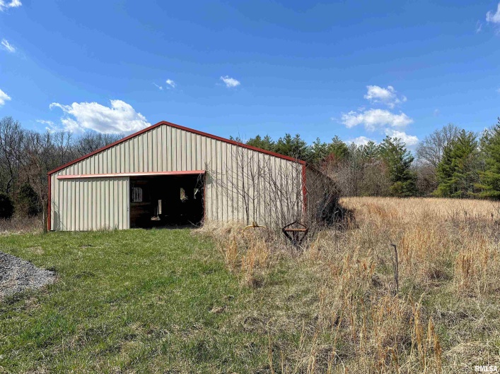 1925 MURPHY Road, Creal Springs, Illinois 62922, 4 Bedrooms Bedrooms, 0 ,2 BathroomsBathrooms,Residential,For Sale,MURPHY,0,RMAEB456793