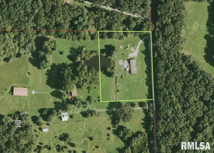 1925 MURPHY Road, Creal Springs, Illinois 62922, 4 Bedrooms Bedrooms, 0 ,2 BathroomsBathrooms,Residential,For Sale,MURPHY,0,RMAEB456793