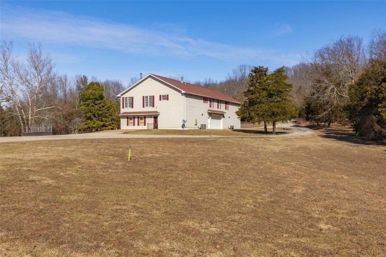 107 Wild Horse Road, Farmington, Missouri 63640, 6 Bedrooms Bedrooms, 23 Rooms Rooms,5 BathroomsBathrooms,Farm,For Sale,Wild Horse,MAR25008592
