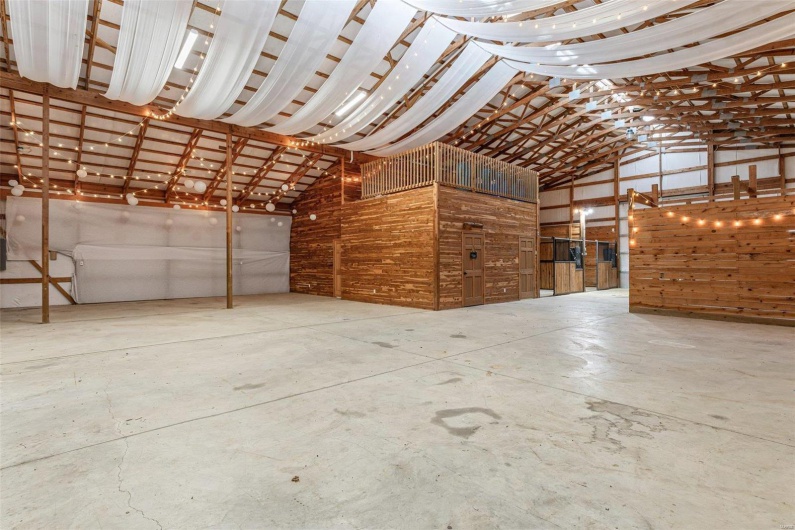 107 Wild Horse Road, Farmington, Missouri 63640, 6 Bedrooms Bedrooms, 23 Rooms Rooms,5 BathroomsBathrooms,Farm,For Sale,Wild Horse,MAR25008592