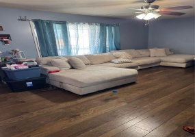 522 Elm, Dexter, Missouri 63841, 4 Bedrooms Bedrooms, 11 Rooms Rooms,2 BathroomsBathrooms,Residential,For Sale,Elm,MAR25008840