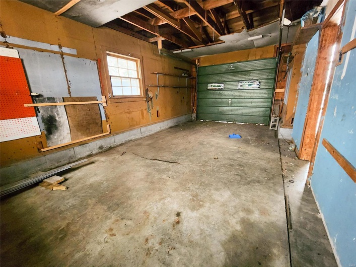 617 1st Street, Sparta, Illinois 62286, 2 Bedrooms Bedrooms, 5 Rooms Rooms,1 BathroomBathrooms,Residential,For Sale,1st,MAR25007773