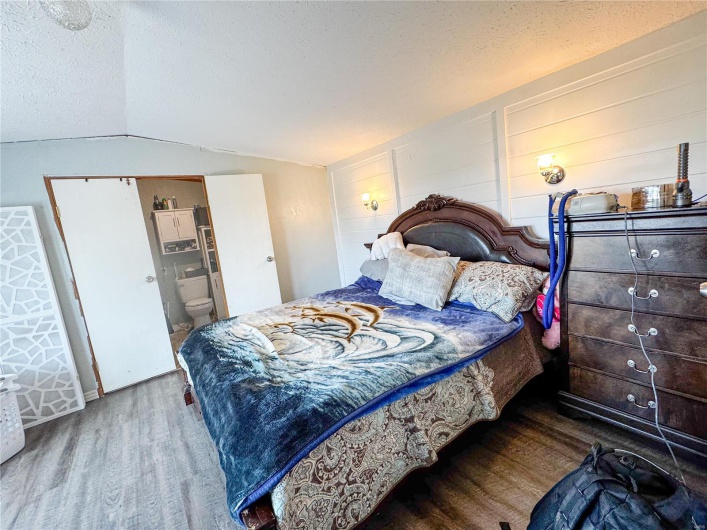 934 County Road 68, Bixby, Missouri 65439, 3 Bedrooms Bedrooms, 6 Rooms Rooms,2 BathroomsBathrooms,Residential,For Sale,County Road 68,MAR25008703