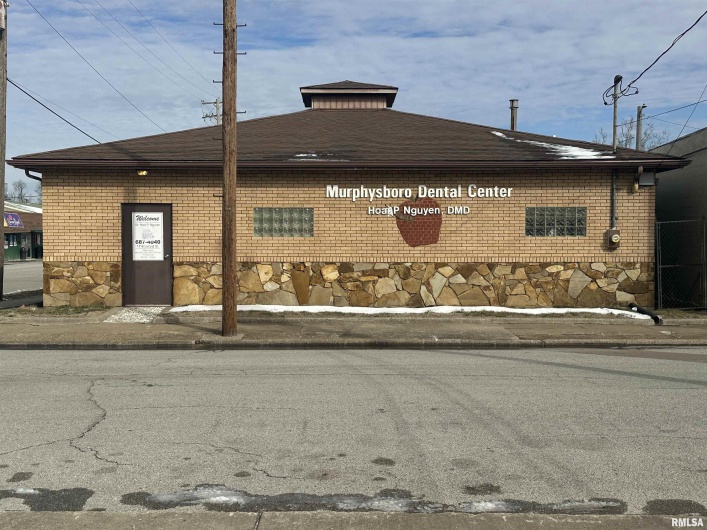 1116 LOCUST Street, Murphysboro, Illinois 62966, 0 , 0 ,0,Commercial Sale,For Sale,LOCUST,0,RMAEB456810