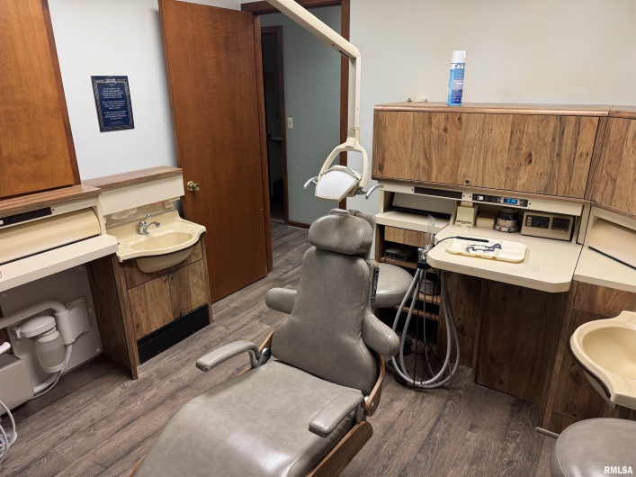 1116 LOCUST Street, Murphysboro, Illinois 62966, 0 , 0 ,0,Commercial Sale,For Sale,LOCUST,0,RMAEB456810