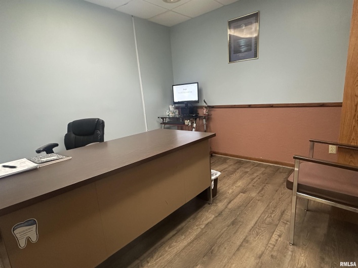 1116 LOCUST Street, Murphysboro, Illinois 62966, 0 , 0 ,0,Commercial Sale,For Sale,LOCUST,0,RMAEB456810