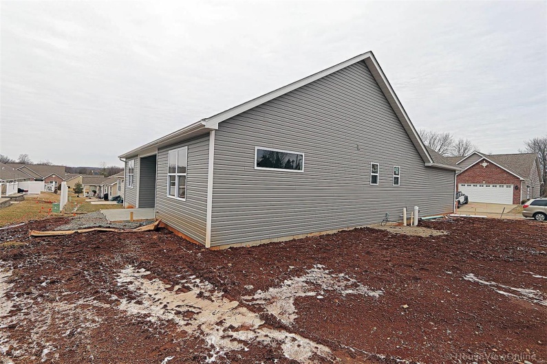 40 Butterfield, Farmington, Missouri 63640, 2 Bedrooms Bedrooms, 5 Rooms Rooms,2 BathroomsBathrooms,Residential,For Sale,Butterfield,MAR25009130