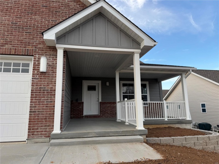 40 Butterfield, Farmington, Missouri 63640, 2 Bedrooms Bedrooms, 5 Rooms Rooms,2 BathroomsBathrooms,Residential,For Sale,Butterfield,MAR25009130