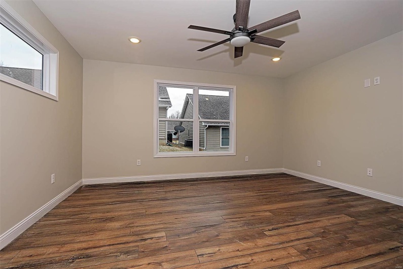 40 Butterfield, Farmington, Missouri 63640, 2 Bedrooms Bedrooms, 5 Rooms Rooms,2 BathroomsBathrooms,Residential,For Sale,Butterfield,MAR25009130