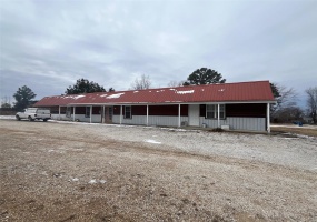 11 N. Hwy Y, Viburnum, Missouri 65566, ,Commercial Sale,For Sale,N. Hwy Y,MAR25009274