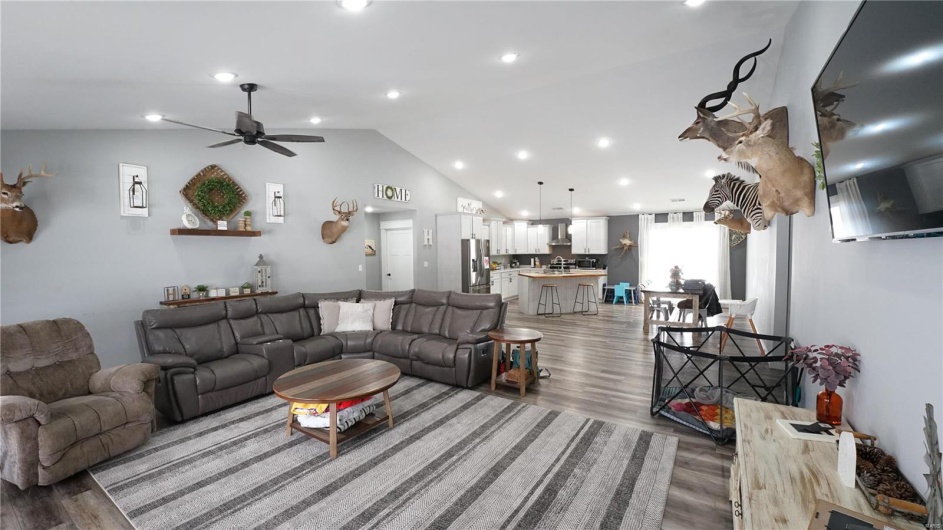 20166 County Road 514, Bloomfield, Missouri 63825, 4 Bedrooms Bedrooms, 8 Rooms Rooms,2 BathroomsBathrooms,Residential,For Sale,County Road 514,MAR25009195