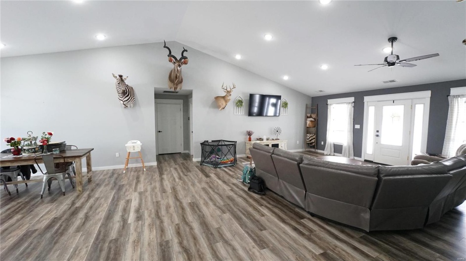 20166 County Road 514, Bloomfield, Missouri 63825, 4 Bedrooms Bedrooms, 8 Rooms Rooms,2 BathroomsBathrooms,Residential,For Sale,County Road 514,MAR25009195