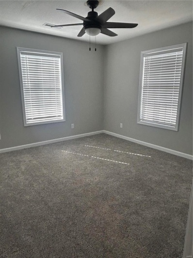 404 Everett Street, Kennett, Missouri 63857, 3 Bedrooms Bedrooms, 9 Rooms Rooms,2 BathroomsBathrooms,Residential,For Sale,Everett,MAR25009526