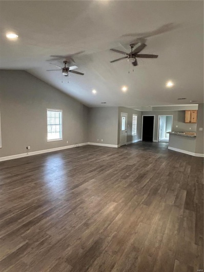 404 Everett Street, Kennett, Missouri 63857, 3 Bedrooms Bedrooms, 9 Rooms Rooms,2 BathroomsBathrooms,Residential,For Sale,Everett,MAR25009526