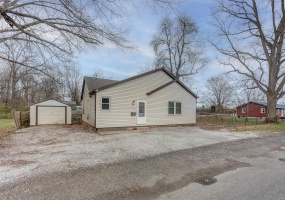 600 Washington, Sparta, Illinois 62286, 4 Bedrooms Bedrooms, 10 Rooms Rooms,1 BathroomBathrooms,Residential,For Sale,Washington,MAR25009563