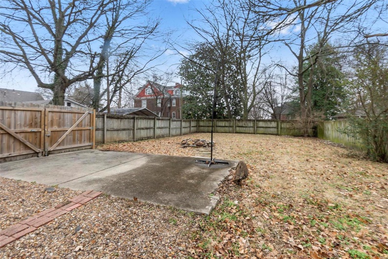 View of yard featuring a patio area
