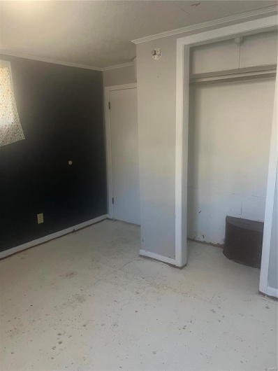 415 5TH, Poplar Bluff, Missouri 63901, 3 Bedrooms Bedrooms, 9 Rooms Rooms,2 BathroomsBathrooms,Residential,For Sale,5TH,MAR25009695