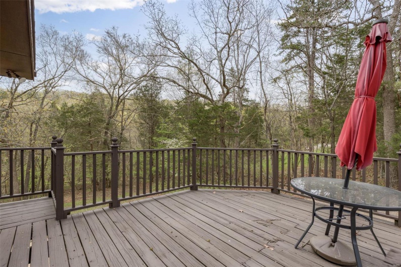 11984 Sioux Point Drive, Ste Genevieve, Missouri 63670, 4 Bedrooms Bedrooms, 10 Rooms Rooms,2 BathroomsBathrooms,Residential,For Sale,Sioux Point Drive,MAR25008546