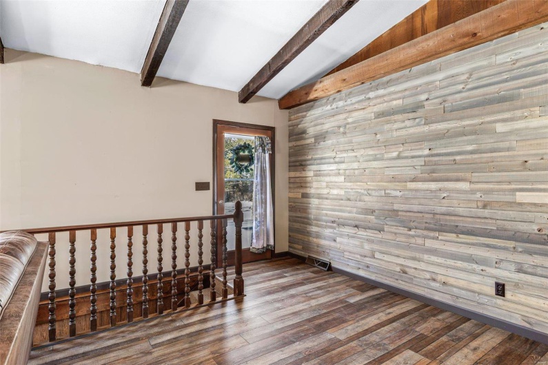 11984 Sioux Point Drive, Ste Genevieve, Missouri 63670, 4 Bedrooms Bedrooms, 10 Rooms Rooms,2 BathroomsBathrooms,Residential,For Sale,Sioux Point Drive,MAR25008546