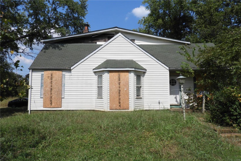 208 Simmons Avenue, Park Hills, Missouri 63601, 5 Bedrooms Bedrooms, 8 Rooms Rooms,2 BathroomsBathrooms,Residential,For Sale,Simmons,MAR24054950