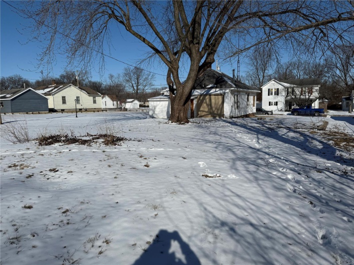 405 Washington, Sparta, Illinois 62286, 2 Bedrooms Bedrooms, 5 Rooms Rooms,1 BathroomBathrooms,Residential,For Sale,Washington,MAR25008632