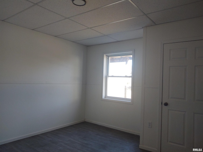 425 PIONEER Lane, Vienna, Illinois 62995, 4 Bedrooms Bedrooms, 0 ,1 BathroomBathrooms,Residential,For Sale,PIONEER,0,RMAEB456856