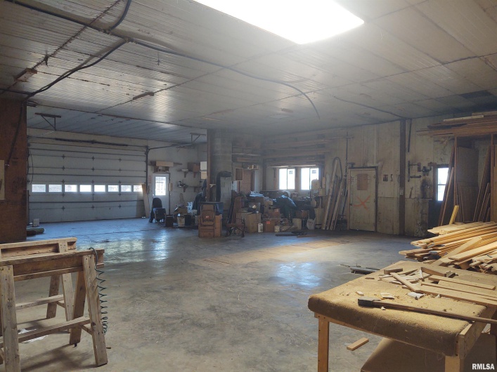425 PIONEER Lane, Vienna, Illinois 62995, 4 Bedrooms Bedrooms, 0 ,1 BathroomBathrooms,Residential,For Sale,PIONEER,0,RMAEB456856