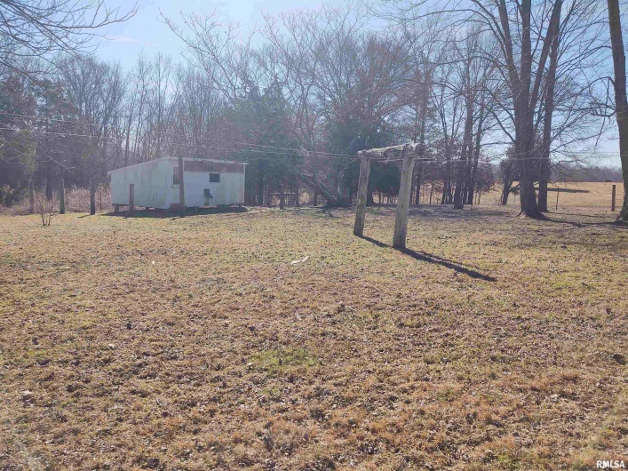 425 PIONEER Lane, Vienna, Illinois 62995, 4 Bedrooms Bedrooms, 0 ,1 BathroomBathrooms,Residential,For Sale,PIONEER,0,RMAEB456856