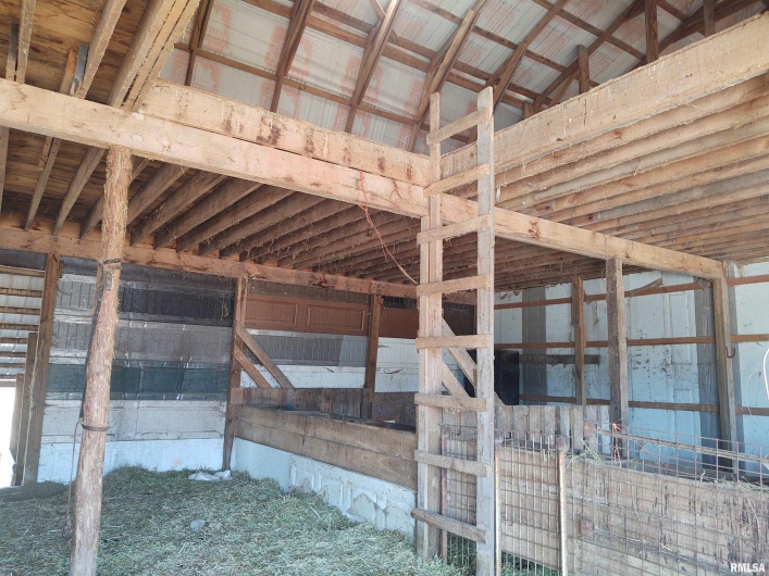 425 PIONEER Lane, Vienna, Illinois 62995, 4 Bedrooms Bedrooms, 0 ,1 BathroomBathrooms,Residential,For Sale,PIONEER,0,RMAEB456856