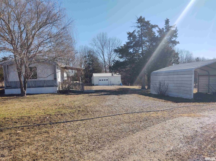 425 PIONEER Lane, Vienna, Illinois 62995, 4 Bedrooms Bedrooms, 0 ,1 BathroomBathrooms,Residential,For Sale,PIONEER,0,RMAEB456856