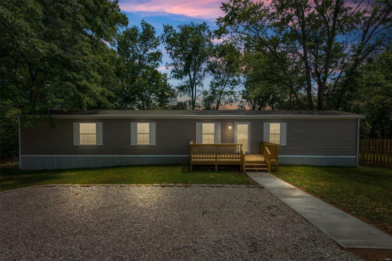 1530 Lake Drive, Ironton, Missouri 63650, 3 Bedrooms Bedrooms, 7 Rooms Rooms,2 BathroomsBathrooms,Residential,For Sale,Lake,MAR25010242