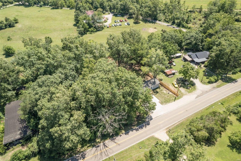 1530 Lake Drive, Ironton, Missouri 63650, 3 Bedrooms Bedrooms, 7 Rooms Rooms,2 BathroomsBathrooms,Residential,For Sale,Lake,MAR25010242