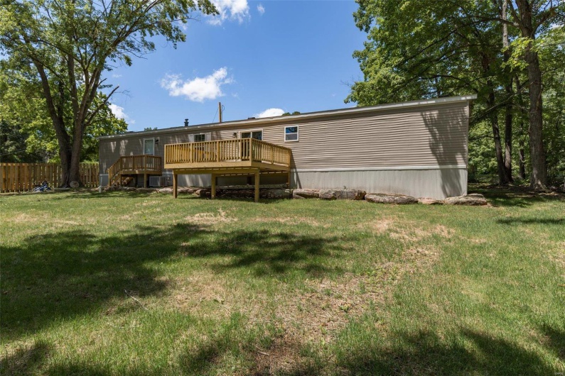 1530 Lake Drive, Ironton, Missouri 63650, 3 Bedrooms Bedrooms, 7 Rooms Rooms,2 BathroomsBathrooms,Residential,For Sale,Lake,MAR25010242
