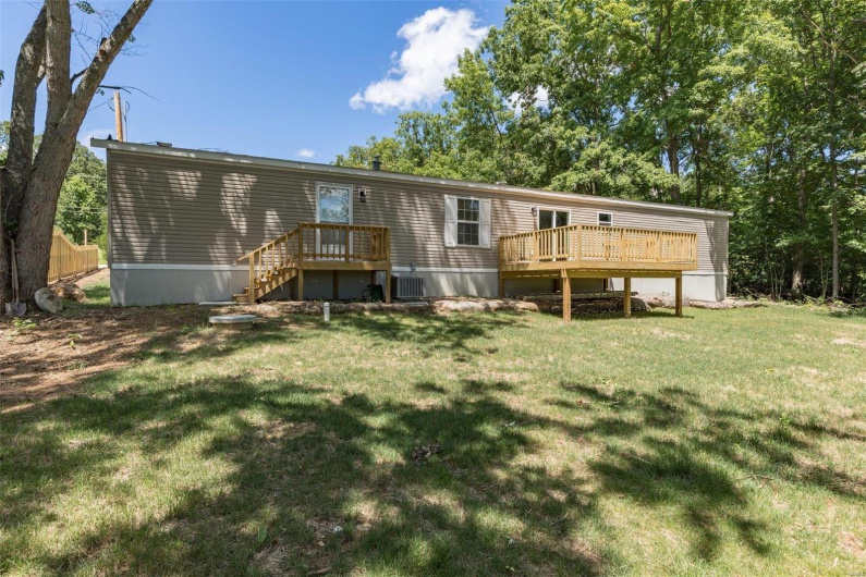 1530 Lake Drive, Ironton, Missouri 63650, 3 Bedrooms Bedrooms, 7 Rooms Rooms,2 BathroomsBathrooms,Residential,For Sale,Lake,MAR25010242