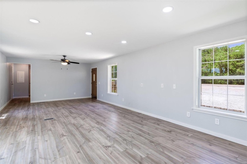 1530 Lake Drive, Ironton, Missouri 63650, 3 Bedrooms Bedrooms, 7 Rooms Rooms,2 BathroomsBathrooms,Residential,For Sale,Lake,MAR25010242