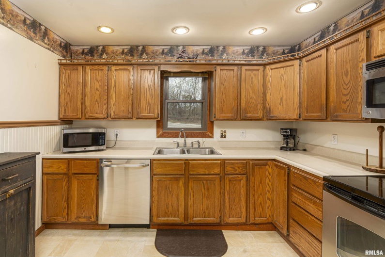 1350 WALNUT GROVE Road, New Burnside, Illinois 62967, 3 Bedrooms Bedrooms, 0 ,1 BathroomBathrooms,Residential,For Sale,WALNUT GROVE,0,RMAEB456867