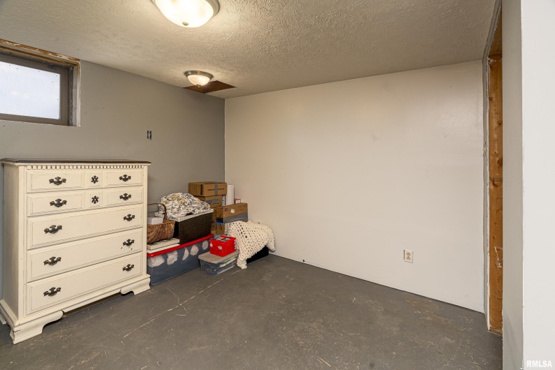 1350 WALNUT GROVE Road, New Burnside, Illinois 62967, 3 Bedrooms Bedrooms, 0 ,1 BathroomBathrooms,Residential,For Sale,WALNUT GROVE,0,RMAEB456867