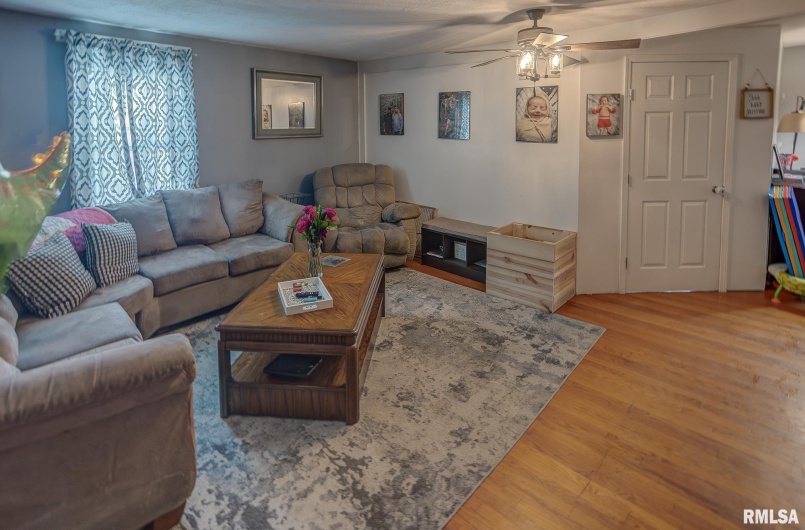 600 WASHINGTON Street, Sparta, Illinois 62286, 4 Bedrooms Bedrooms, 0 ,1 BathroomBathrooms,Residential,For Sale,WASHINGTON,0,RMAEB456878