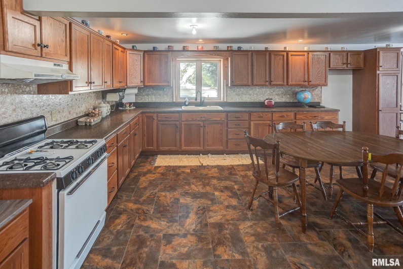 1548 Koehn Road, Ava, Illinois 62907, 5 Bedrooms Bedrooms, 0 ,3 BathroomsBathrooms,Land,For Sale,Koehn,0,RMAEB456888