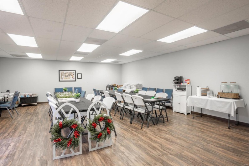 3999 Highway PP, Poplar Bluff, Missouri 63901, ,Commercial Sale,For Sale,Highway PP,MAR25009770