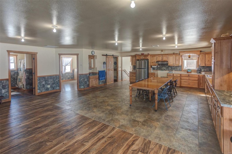 1548 Koehn Road, Ava, Illinois 62907, 5 Bedrooms Bedrooms, 12 Rooms Rooms,3 BathroomsBathrooms,Farm,For Sale,Koehn,MAR25010212