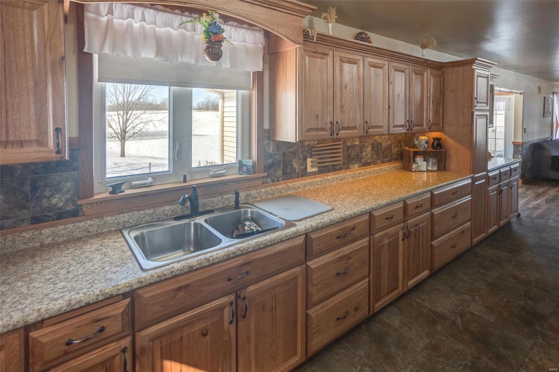 1548 Koehn Road, Ava, Illinois 62907, 5 Bedrooms Bedrooms, 12 Rooms Rooms,3 BathroomsBathrooms,Farm,For Sale,Koehn,MAR25010212