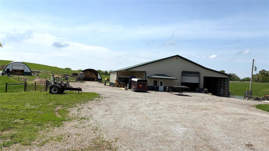 1548 Koehn Road, Ava, Illinois 62907, 5 Bedrooms Bedrooms, 12 Rooms Rooms,3 BathroomsBathrooms,Farm,For Sale,Koehn,MAR25010212