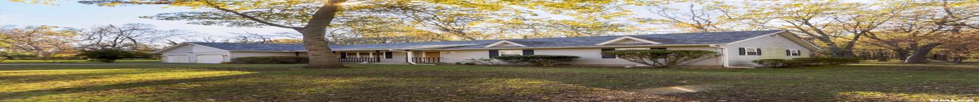 Residential For Sale 2115 WEAVER Road, Herrin, Illinois 62948, 3 Bedrooms Bedrooms, ,2 BathroomsBathrooms,Residential,For Sale,WEAVER,RMAQC4258610