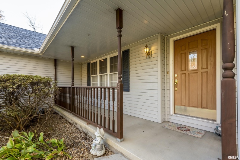 2115 WEAVER Road, Herrin, Illinois 62948, 3 Bedrooms Bedrooms, ,2 BathroomsBathrooms,Residential,For Sale,WEAVER,RMAQC4258610