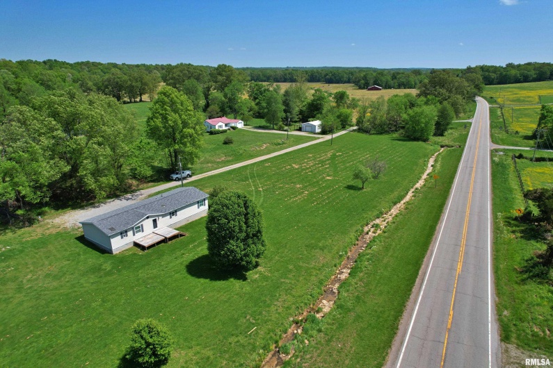 8065 State Route 146 Highway, Grantsburg, Illinois 62943, 3 Bedrooms Bedrooms, 0 ,2 BathroomsBathrooms,Residential,For Sale,State Route 146,0,RMAEB456896