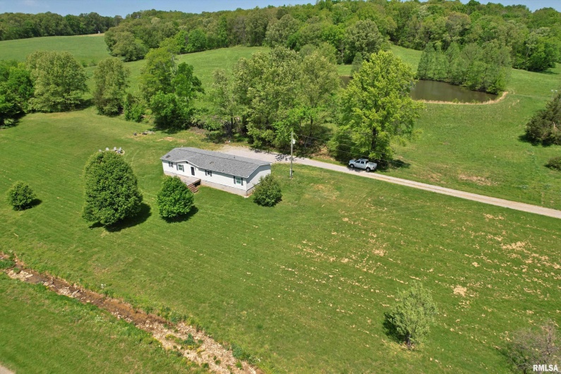 8065 State Route 146 Highway, Grantsburg, Illinois 62943, 3 Bedrooms Bedrooms, 0 ,2 BathroomsBathrooms,Residential,For Sale,State Route 146,0,RMAEB456896