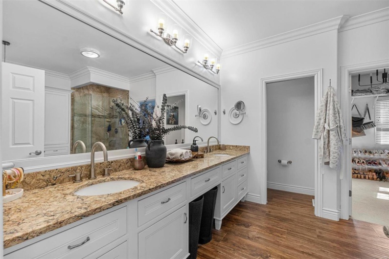 280 Hilltop Meadows Drive, Jackson, Missouri 63755, 5 Bedrooms Bedrooms, 9 Rooms Rooms,4 BathroomsBathrooms,Residential,For Sale,Hilltop Meadows,MAR25010344