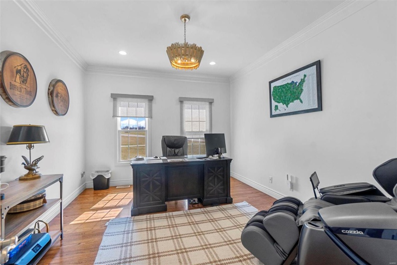 280 Hilltop Meadows Drive, Jackson, Missouri 63755, 5 Bedrooms Bedrooms, 9 Rooms Rooms,4 BathroomsBathrooms,Residential,For Sale,Hilltop Meadows,MAR25010344