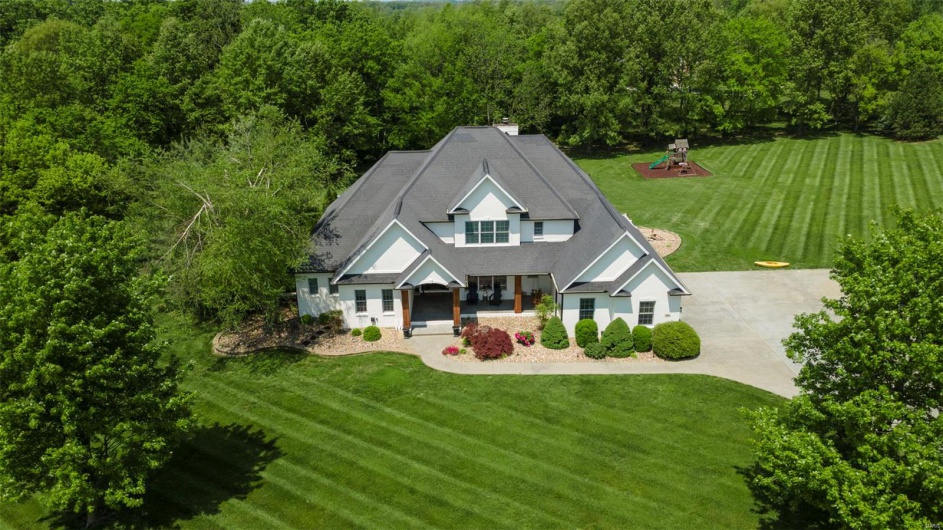 280 Hilltop Meadows Drive, Jackson, Missouri 63755, 5 Bedrooms Bedrooms, 9 Rooms Rooms,4 BathroomsBathrooms,Residential,For Sale,Hilltop Meadows,MAR25010344